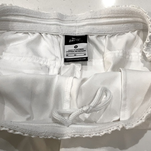 Nike Dri-Fit Men’s M Athletic Shorts - Picture 4 of 7